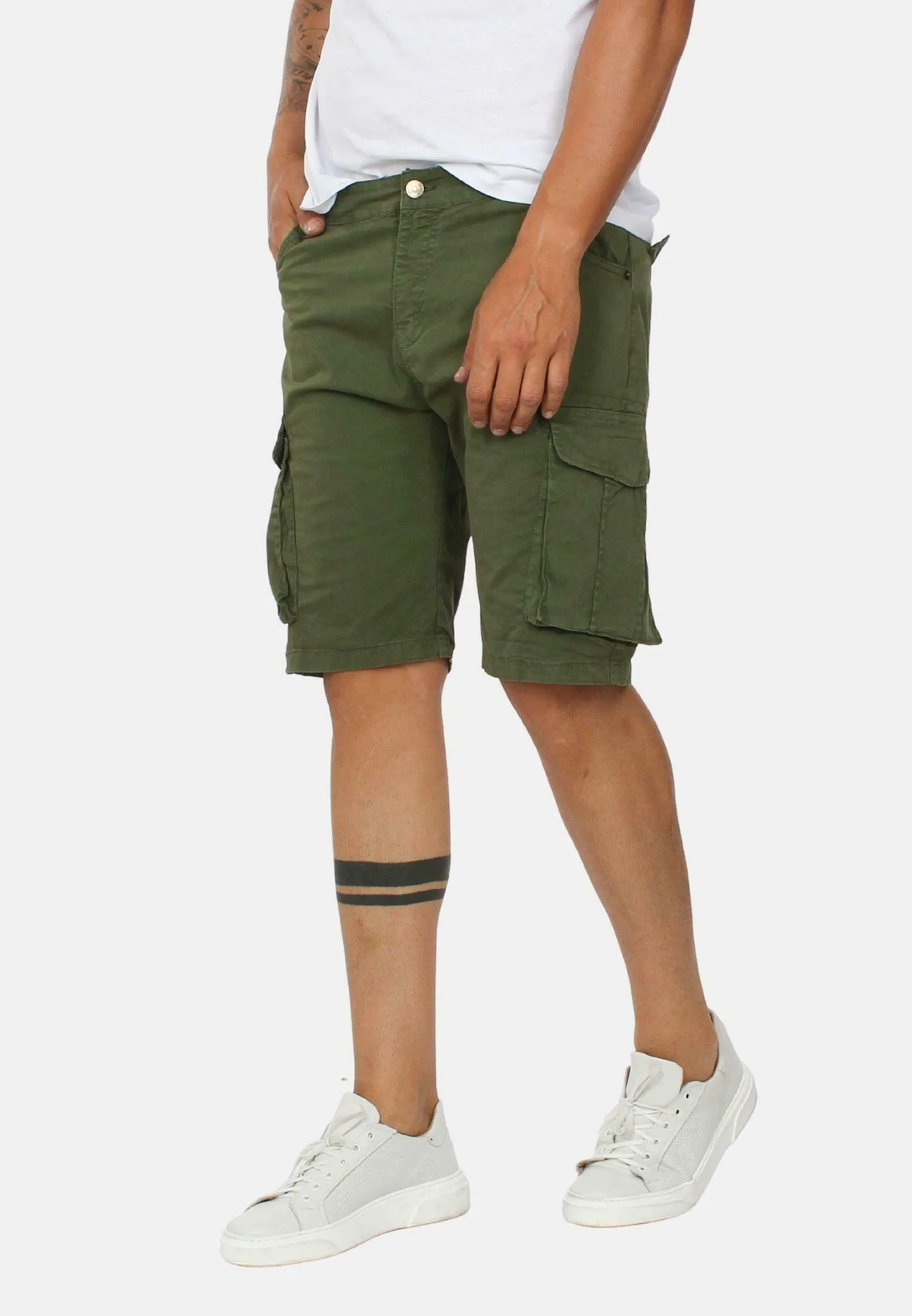 BERMUDA CARGO - Shorts