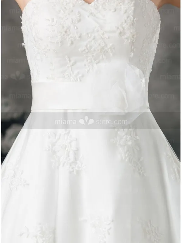 CLAIRE - A-line Empire waist Sweetheart Chapel train Lace Wedding dress