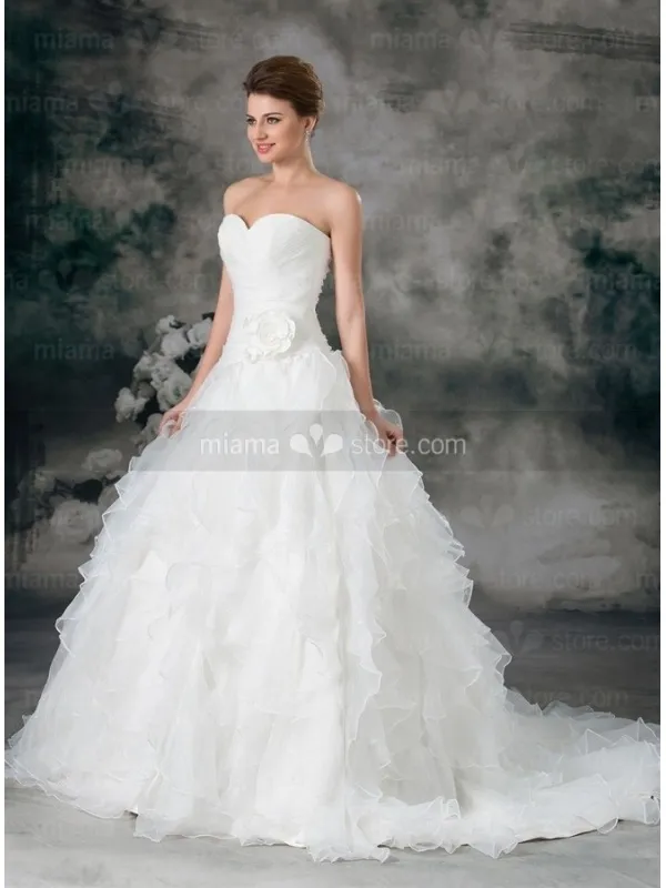 CORNELIA - A-line Sweetheart Chapel train Organza Wedding dress