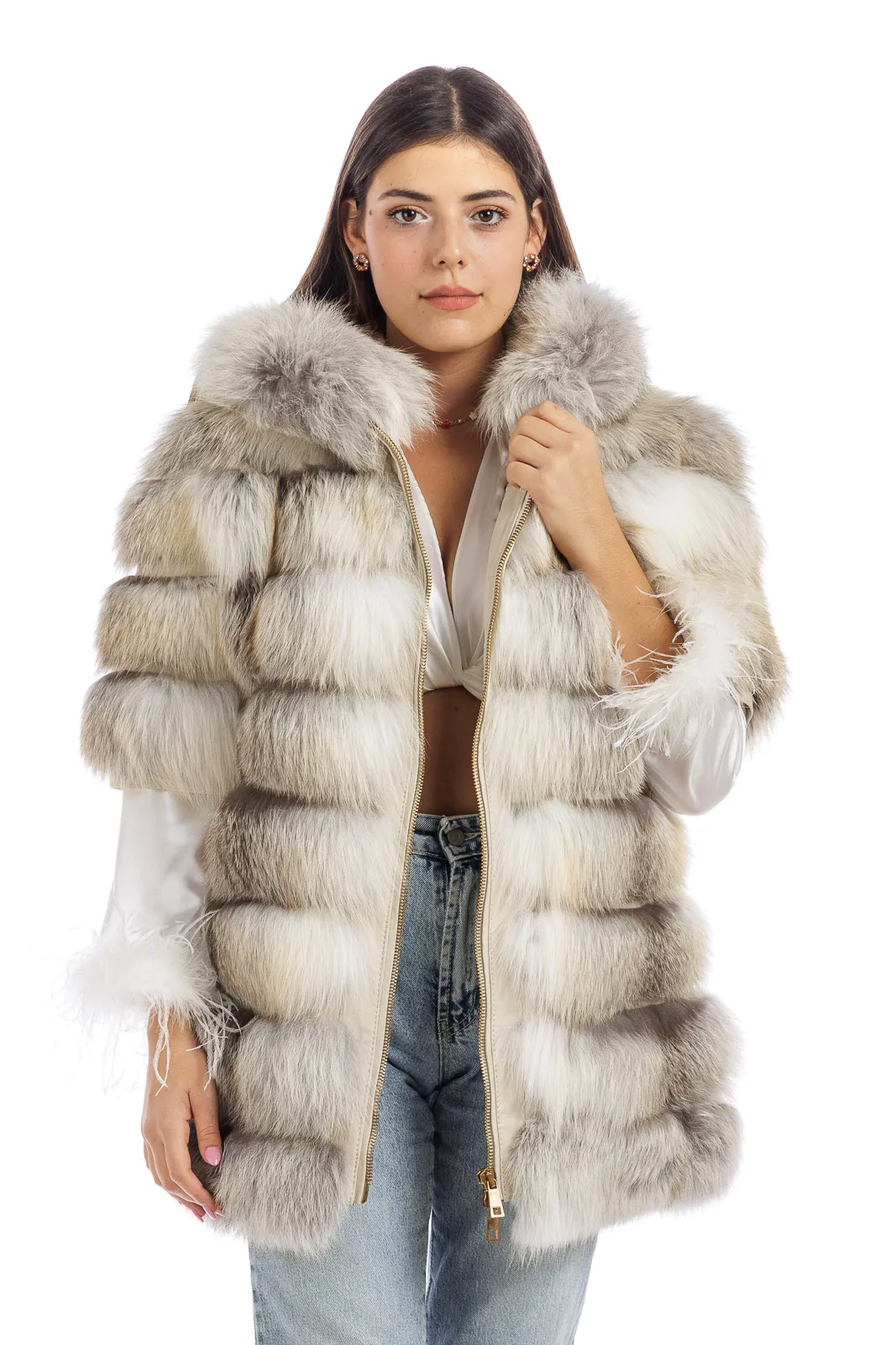 Fox fur coat with three-quarter sleeve