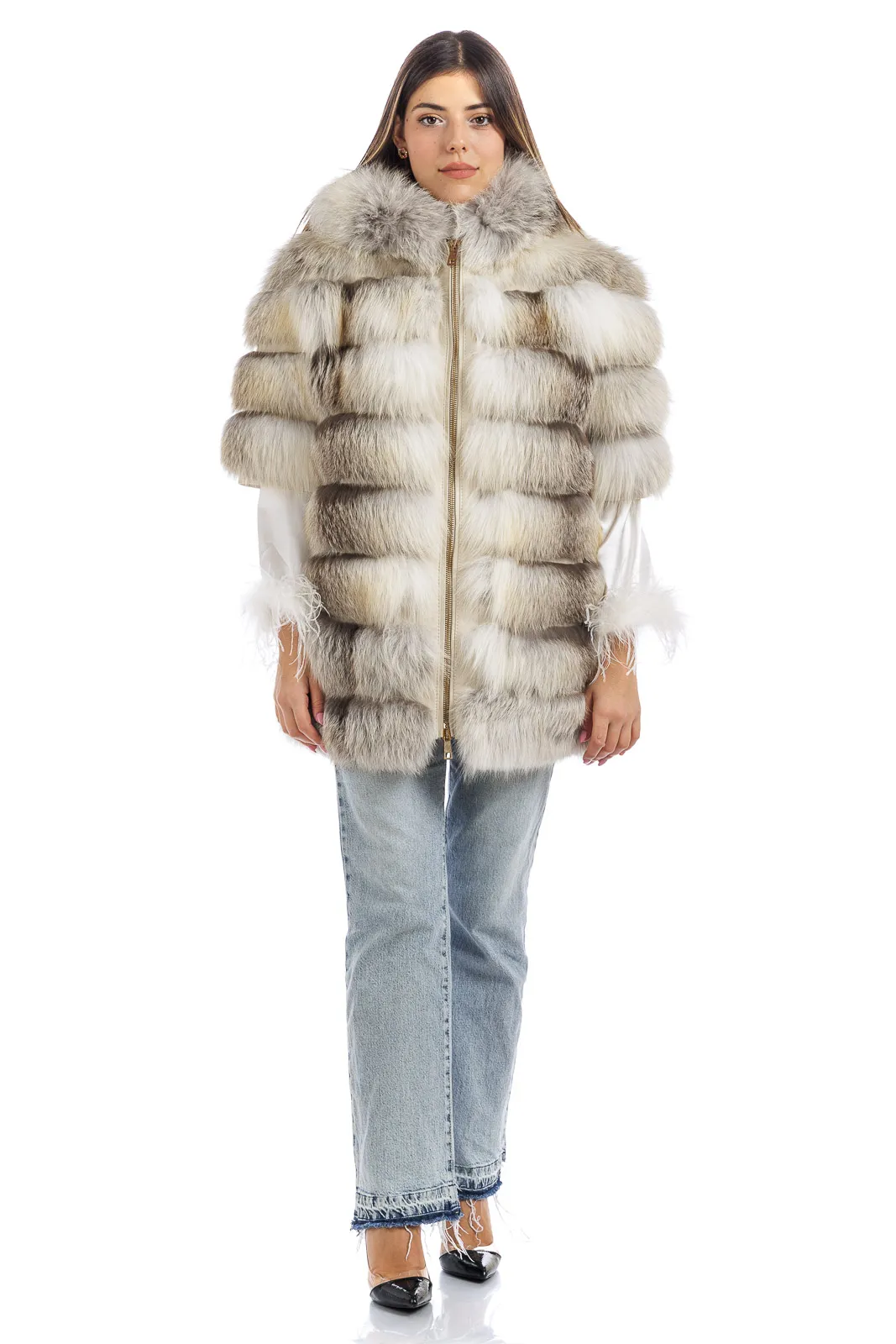 Fox fur coat with three-quarter sleeve