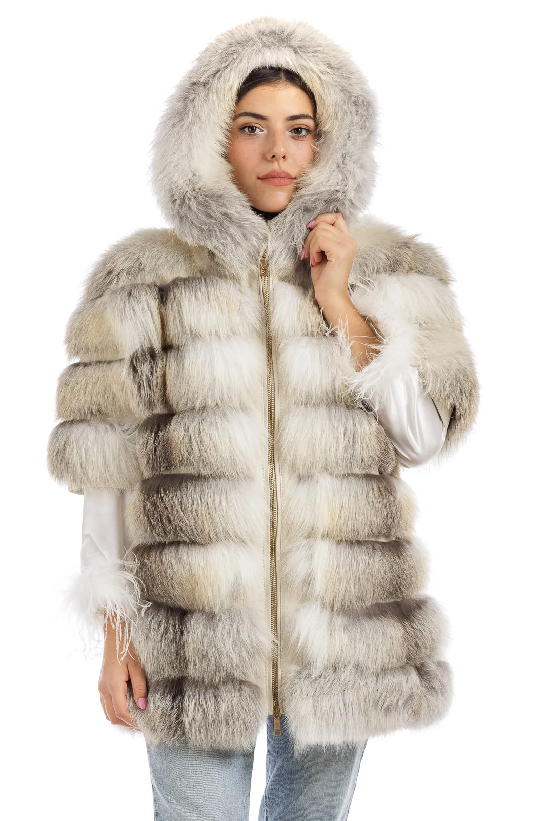 Fox fur coat with three-quarter sleeve