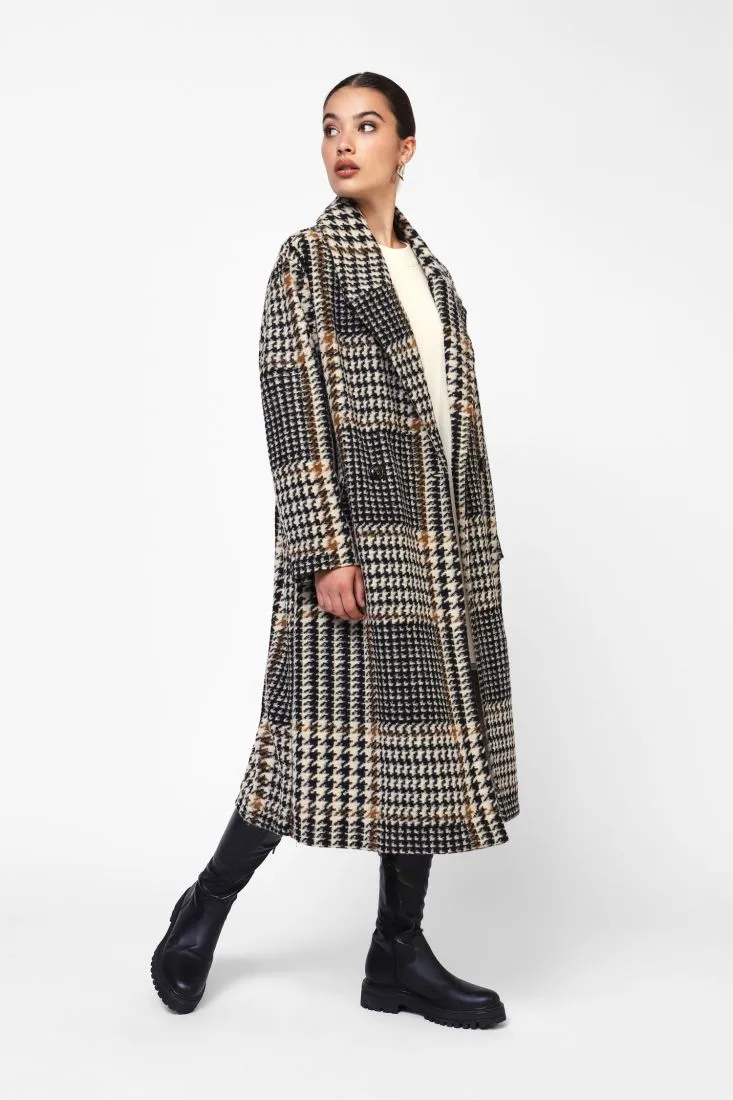  Houndstooth printed coat    