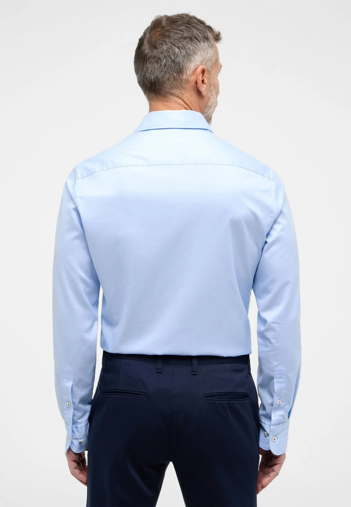 Light blue slim-fit eterna shirt in twisted cotton twill