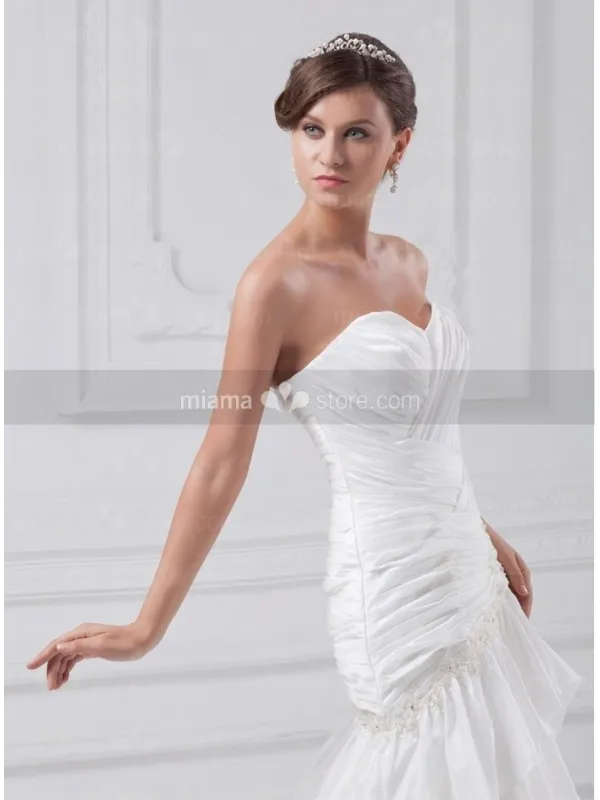 OLGA - A-line Sweetheart Chapel train Taffeta Wedding dress